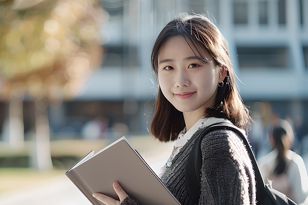 中国人民大学和上海公安学院哪个好(近三年录取分数线对比)